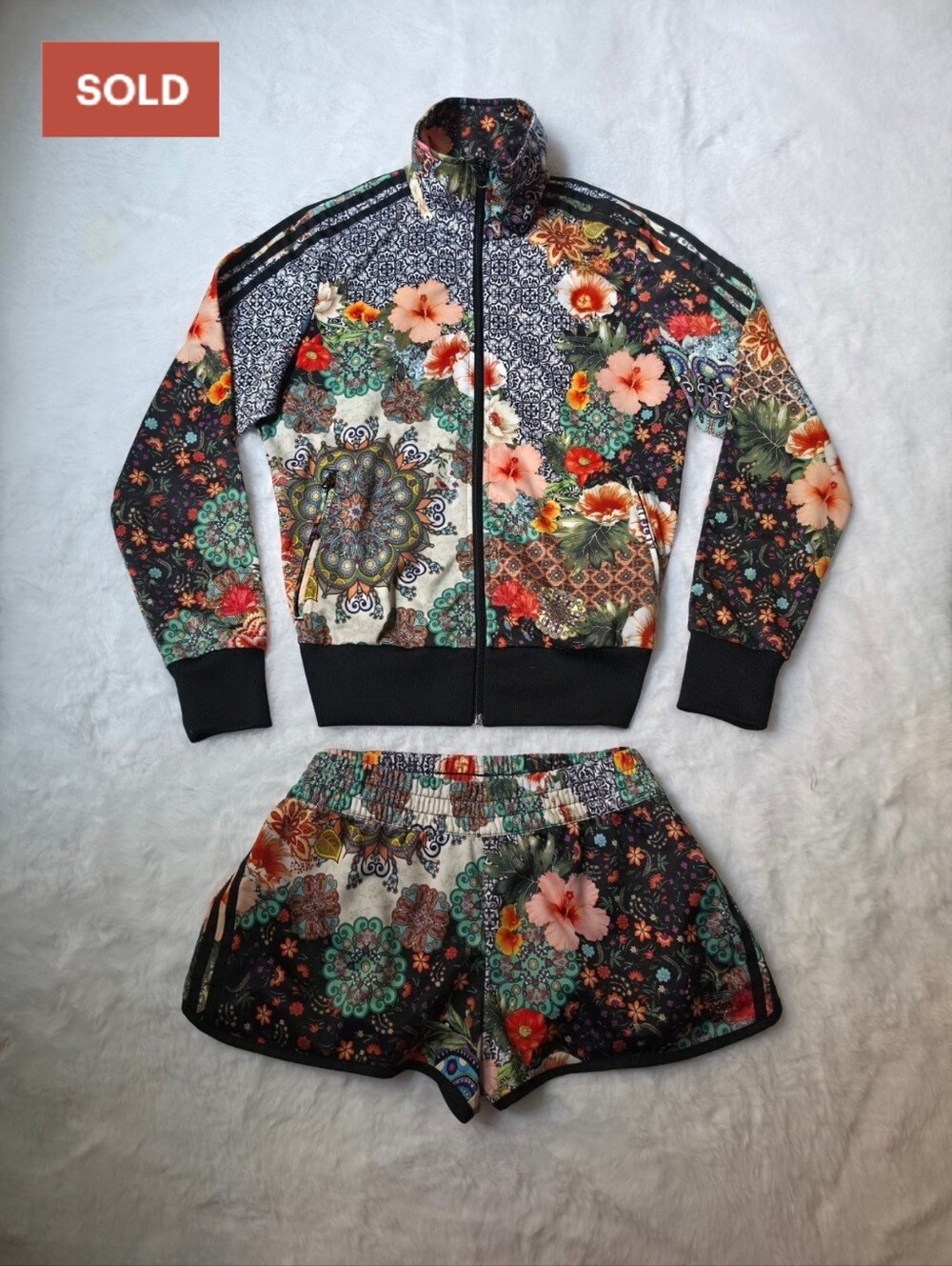 Adidas Originals x Farm Rio Jardim Track Jacket & Shorts | L